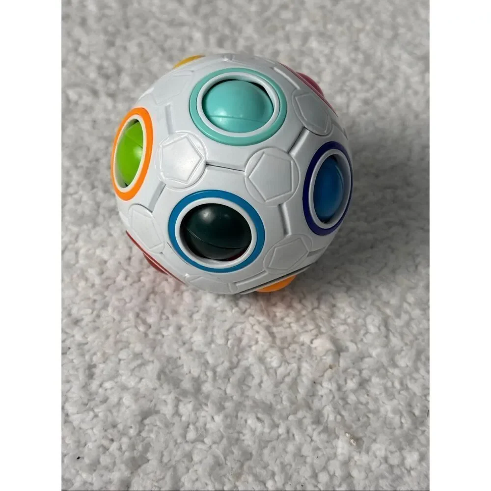 Magic Rainbow Puzzle Ball- Fidget Ball Puzzle Game- Brain Teaser Toy